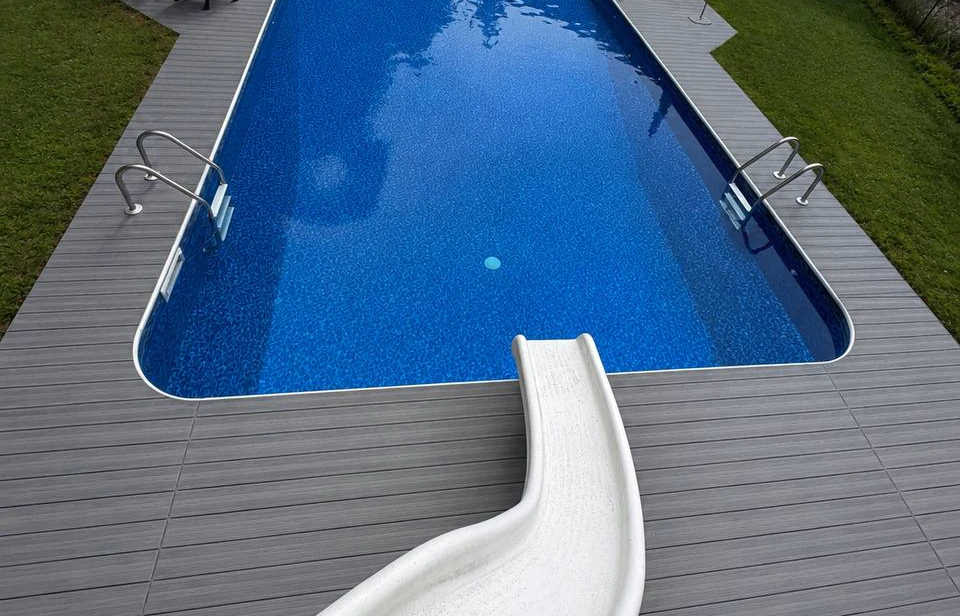 The same pool surround with new decking